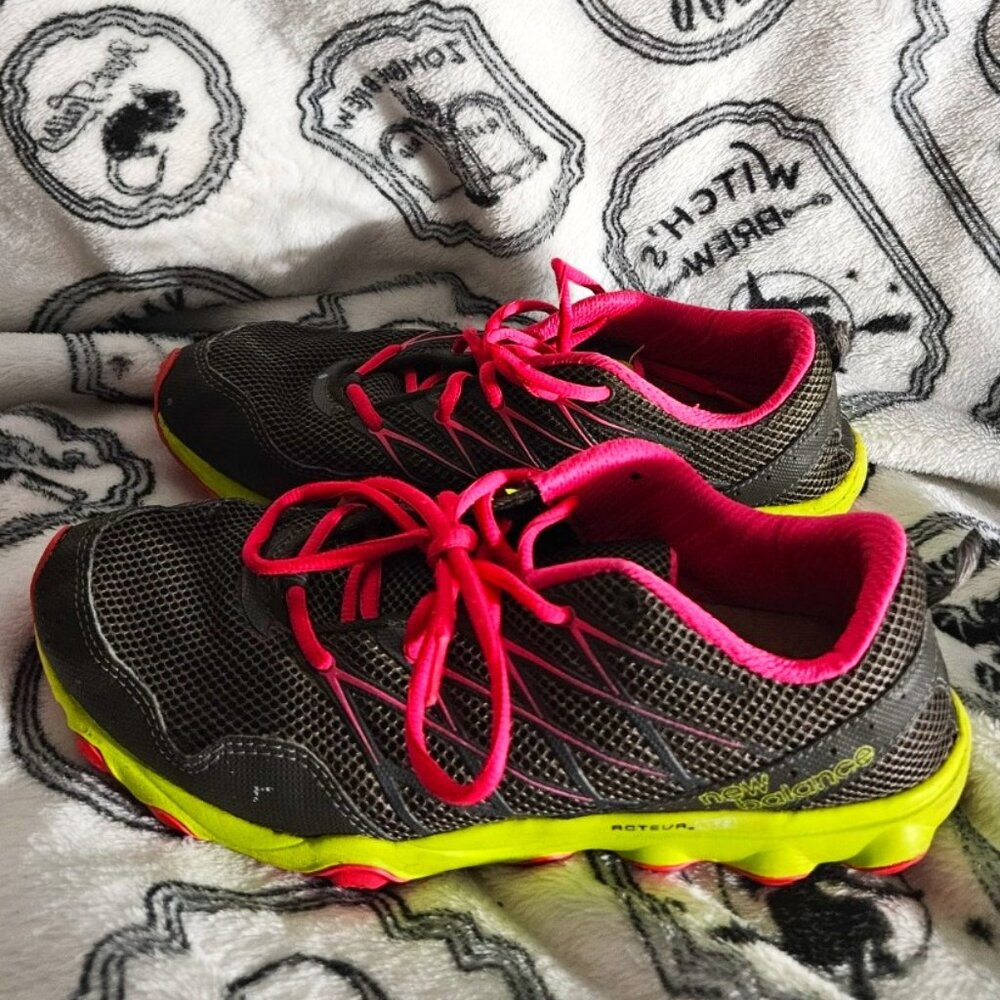 Size 9.5 Grey, Neon Pink &  Yellow New Balance Sneakers